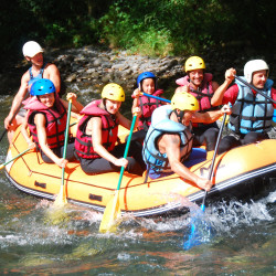 Descente familiale en rafting