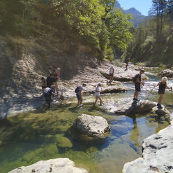 traversée à pied des canyons en espagne en activité randonnée aquatique