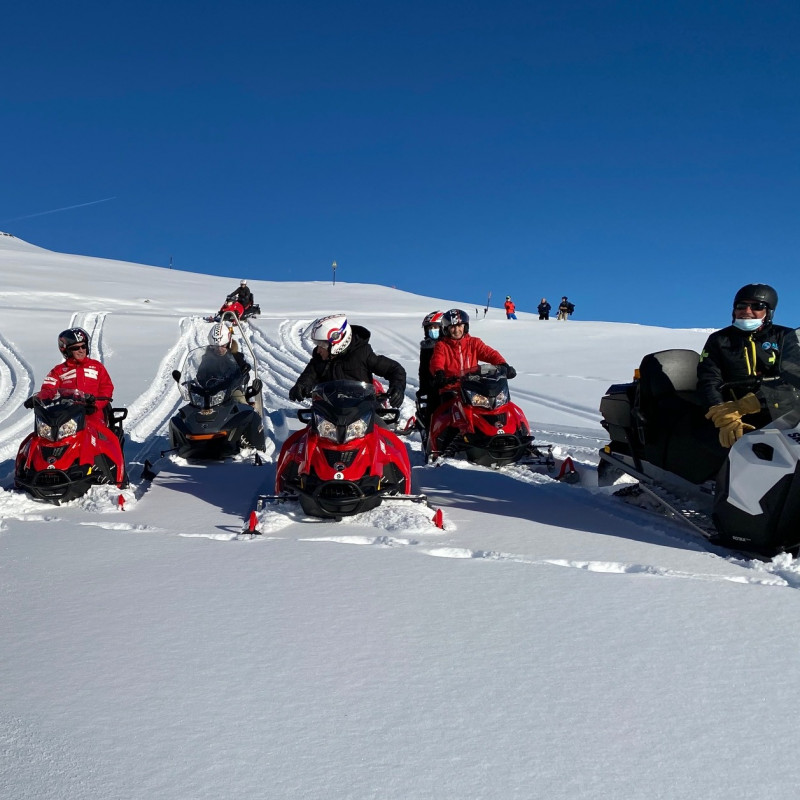séminaire en motoneige sur le domaine skiable de Saint-Lary