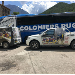 Véhicule de l'office des sports challenge Colomiers rugby