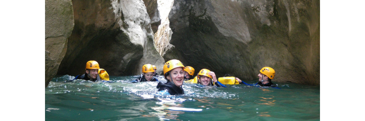 DESCENTE DE CANYONING